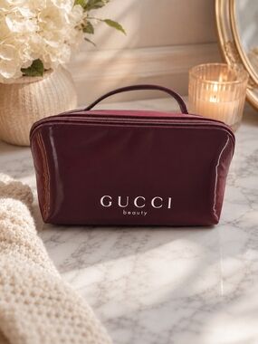 Gucci beauty pouch Makeup Bag